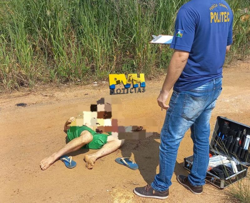 Homem é morto com quatro tiros na entrada de propriedade rural em RO Homem é morto com quatro tiros na entrada de propriedade rural em RO