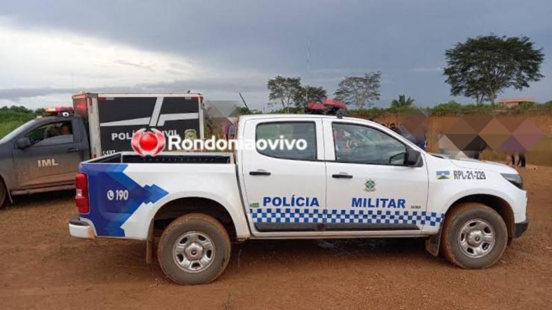 Mulher morre eletrocutada ao tentar usar telefone durante a chuva Mulher morre eletrocutada ao tentar usar telefone durante a chuva