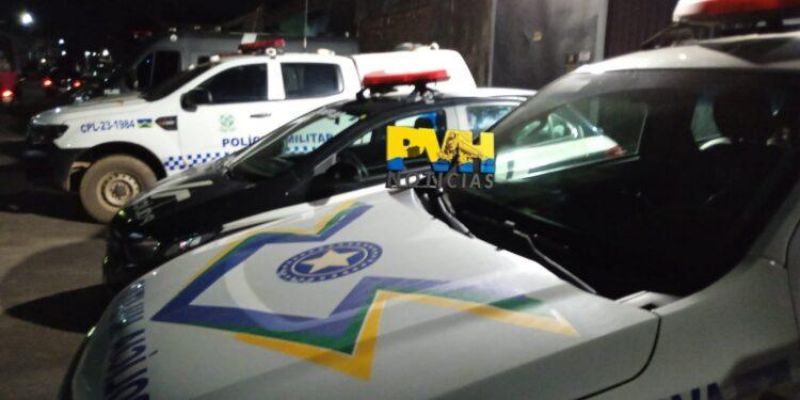PM salva adolescente de ser morta por facção criminosa e prende suspeita em residencial de Porto Velho PM salva adolescente de ser morta por facção criminosa e prende suspeita em residencial de Porto Velho