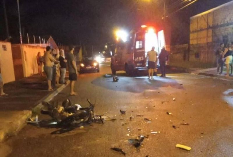 Mulher morre após ser atropelada por caminhão dirigido por motorista embriagado em Vilhena; vídeo (imagem forte) Mulher morre após ser atropelada por caminhão dirigido por motorista embriagado em Vilhena; vídeo (imagem forte)
