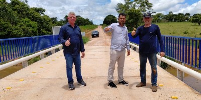 ROLIM DE MOURA: Vereador e Presidente da Câmara Cidinei da 200 acompanhado do...