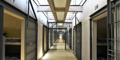 Comissão do Senado aprova projeto que acaba com saída temporária de presos em feriados