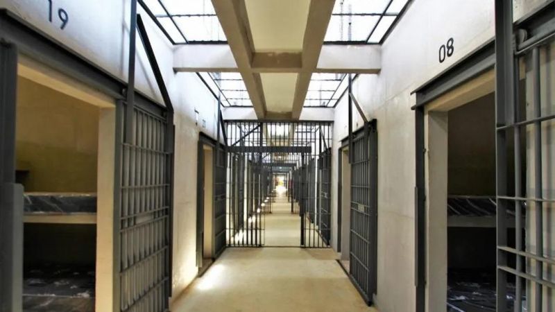 Comissão do Senado aprova projeto que acaba com saída temporária de presos em feriados Comissão do Senado aprova projeto que acaba com saída temporária de presos em feriados