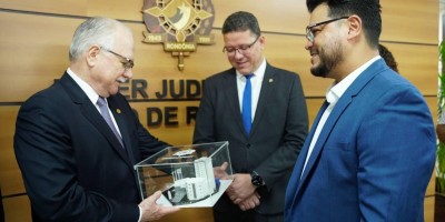 Deputado Marcelo Cruz prestigia visita do ministro Edson Fachin a Rondônia