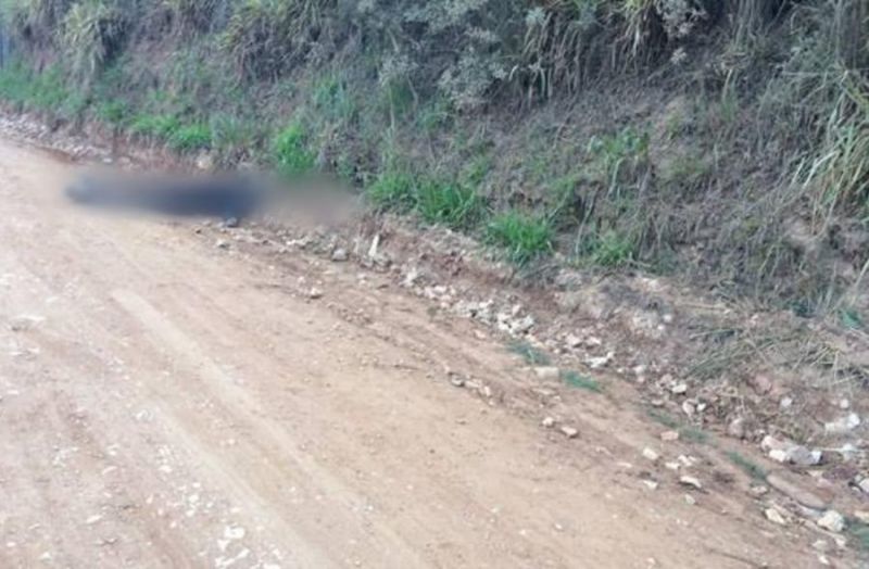 Homem é encontrado morto próximo de caminhão após pegar carona em bar Homem é encontrado morto próximo de caminhão após pegar carona em bar