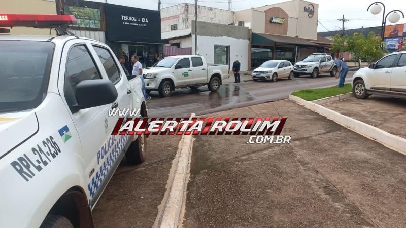 Colisão entre caminhonetes é registrada em Rolim de Moura Colisão entre caminhonetes é registrada em Rolim de Moura