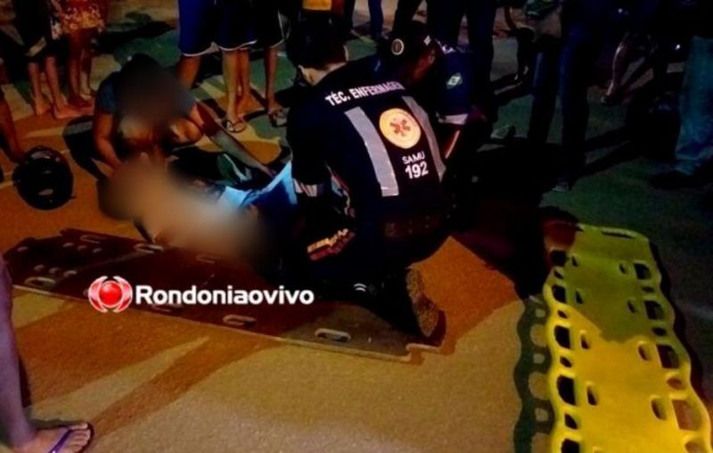Mulher é perseguida, derrubada de moto e atacada por ex-namorado Mulher é perseguida, derrubada de moto e atacada por ex-namorado