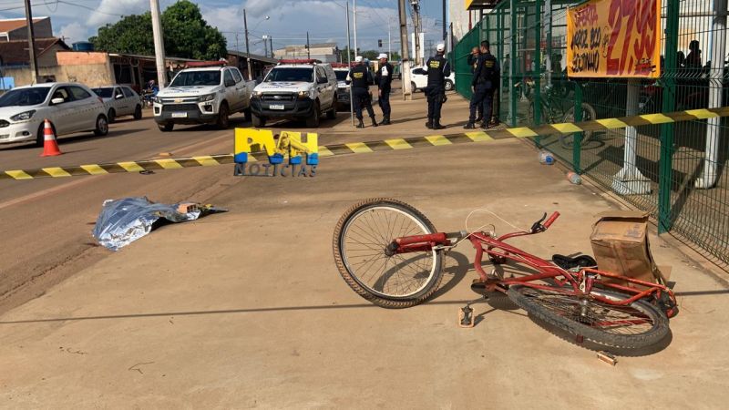 Motorista é espancado após atropelar e matar ciclista em Porto Velho Motorista é espancado após atropelar e matar ciclista em Porto Velho