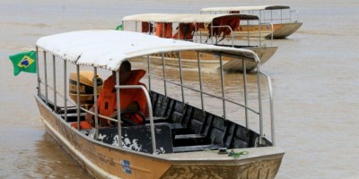 Acesso à educação em Rondônia é ampliado com mais uma entrega de embarcações para... Acesso à educação em Rondônia é ampliado com mais uma entrega de embarcações para...