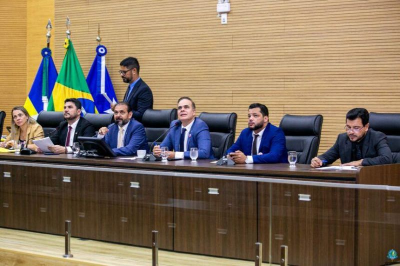 Jaru e Ji-Paraná serão sedes temporárias do Poder Legislativo de Rondônia Jaru e Ji-Paraná serão sedes temporárias do Poder Legislativo de Rondônia
