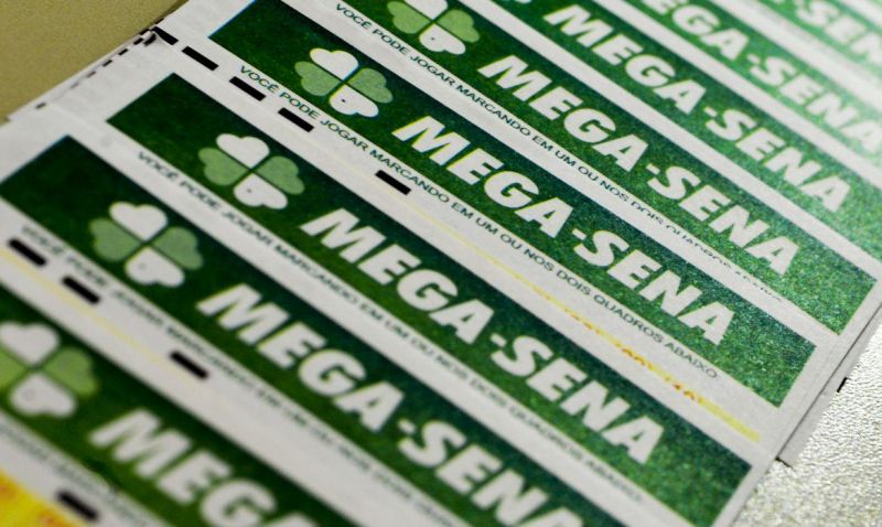 LOTERIA: Mega-Sena pode pagar prêmio de R$ 3 milhões nesta terça (18) LOTERIA: Mega-Sena pode pagar prêmio de R$ 3 milhões nesta terça (18)