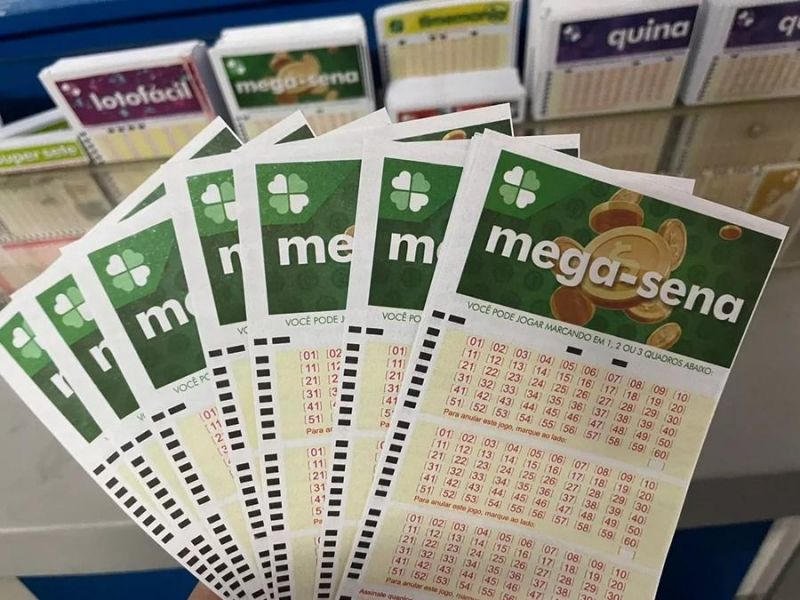 LOTERIA: Mega-Sena pode pagar prêmio de R$ 50 milhões hoje (17) LOTERIA: Mega-Sena pode pagar prêmio de R$ 50 milhões hoje (17)