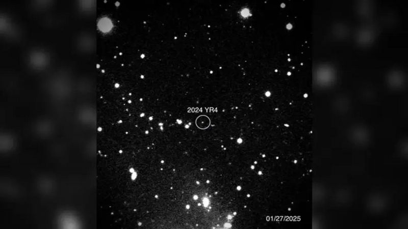 Novos cálculos apontam que asteroide que poderia atingir a Terra em 2032, agora tem 3% de probabilidade de colidir com a Lua Novos cálculos apontam que asteroide que poderia atingir a Terra em 2032, agora tem 3% de probabilidade de colidir com a Lua