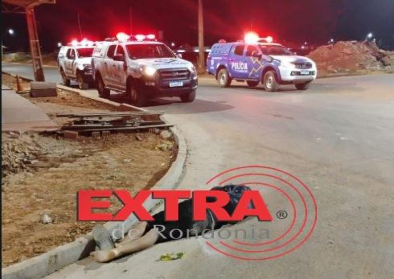 Adolescente de 14 anos foi executado a tiros durante a madrugada, em Vilhena Adolescente de 14 anos foi executado a tiros durante a madrugada, em Vilhena