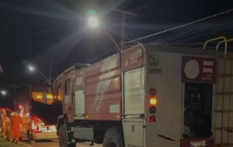 Homem embriagado é jogado por marginais dentro de bueiro em Vilhena Homem embriagado é jogado por marginais dentro de bueiro em Vilhena