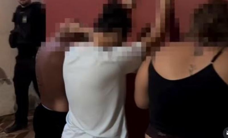 OPERAÇÃO CONJUNTA:PC de RO e AM prendem mulheres por furto em joalheria OPERAÇÃO CONJUNTA:PC de RO e AM prendem mulheres por furto em joalheria