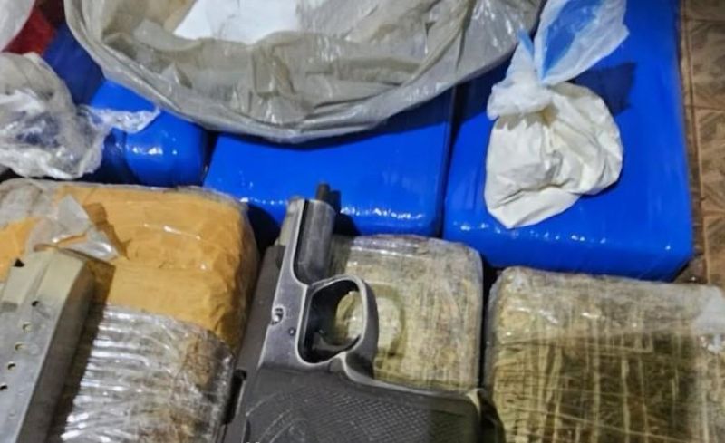 Operação “Fecha Boca” prende 19 pessoas e apreende drogas, armas e veículos em Rondônia Operação “Fecha Boca” prende 19 pessoas e apreende drogas, armas e veículos em Rondônia