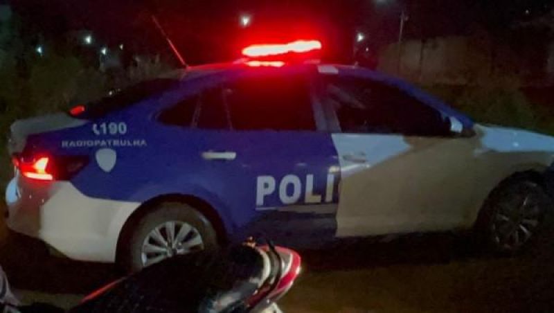 Passageiro de aplicativo é baleado durante negociação de celular em Porto Velho Passageiro de aplicativo é baleado durante negociação de celular em Porto Velho