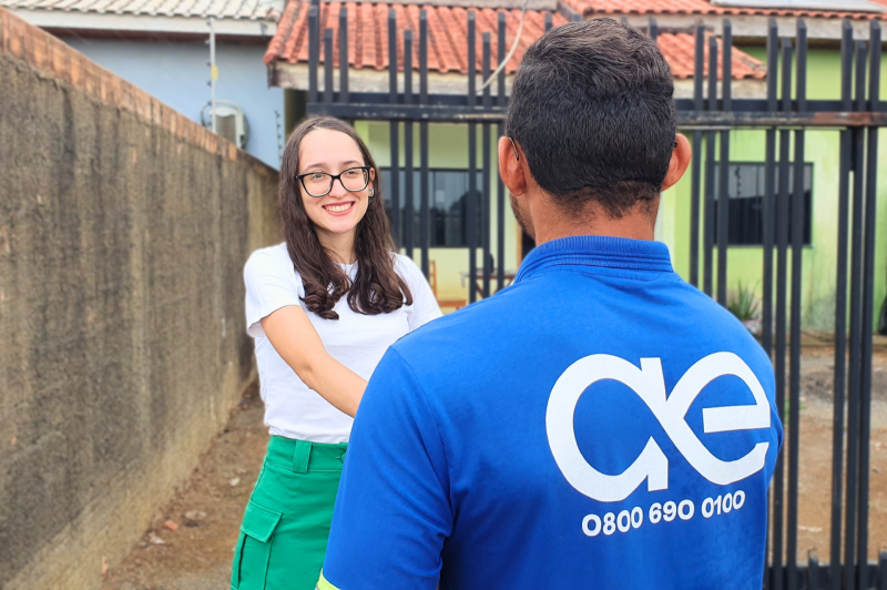 Programa Vem Com a Gente leva atendimento porta a porta e facilita acesso a serviços da Águas de Rolim de Moura Programa Vem Com a Gente leva atendimento porta a porta e facilita acesso a serviços da Águas de Rolim de Moura