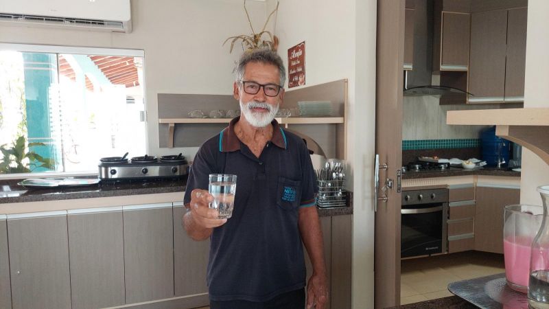 "Antes, era sempre um transtorno", afirma proprietário do Hotel Nippon, que agora conta com rede de esgoto e água tratada em Rolim de Moura "Antes, era sempre um transtorno", afirma proprietário do Hotel Nippon, que agora conta com rede de esgoto e água tratada em Rolim de Moura