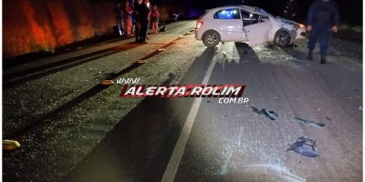 Carro capotou após colisão com outro veículo na RO-479, em Rolim de Moura Carro capotou após colisão com outro veículo na RO-479, em Rolim de Moura