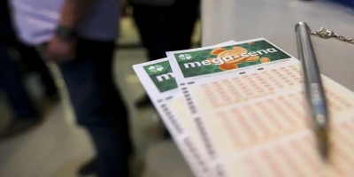 DINHEIRÃO: Mega-Sena não tem ganhador e prêmio acumula em R$ 95 milhões DINHEIRÃO: Mega-Sena não tem ganhador e prêmio acumula em R$ 95 milhões