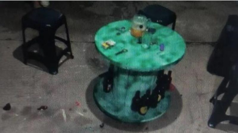 Indígena ameaça suicídio com gargalo de garrafa após agredir namorado em Vilhena Indígena ameaça suicídio com gargalo de garrafa após agredir namorado em Vilhena