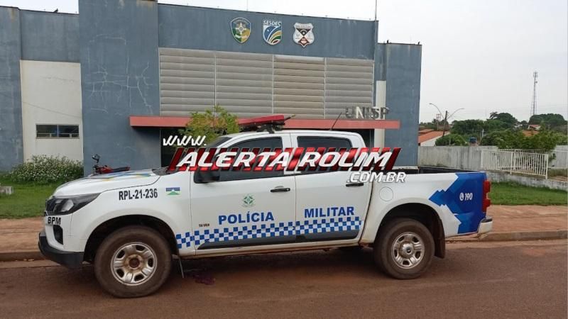 Polícia salva mulher que era agredida pelo marido e evita possível tragédia em Rolim de Moura Polícia salva mulher que era agredida pelo marido e evita possível tragédia em Rolim de Moura
