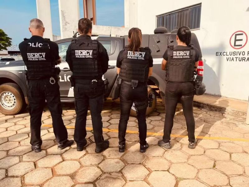 Policial penal é preso suspeito de vender armas para facções criminosas em RO Policial penal é preso suspeito de vender armas para facções criminosas em RO