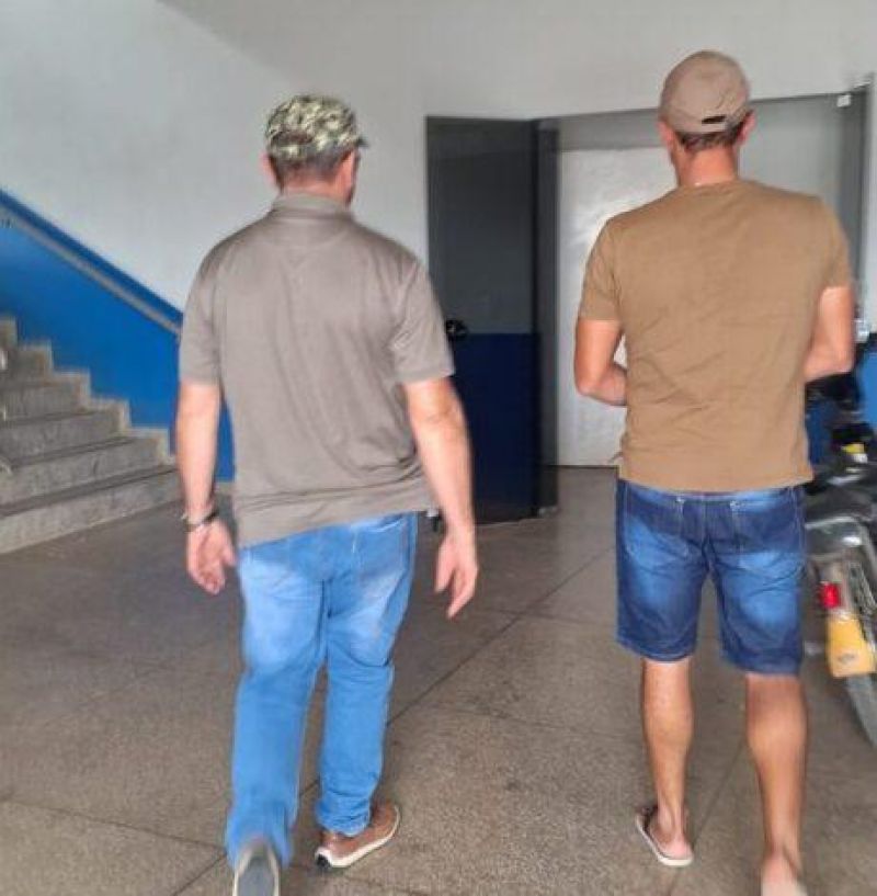 Homem é preso suspeito de perseguir ex-companheira e usar drone para vigiar a vítima Homem é preso suspeito de perseguir ex-companheira e usar drone para vigiar a vítima