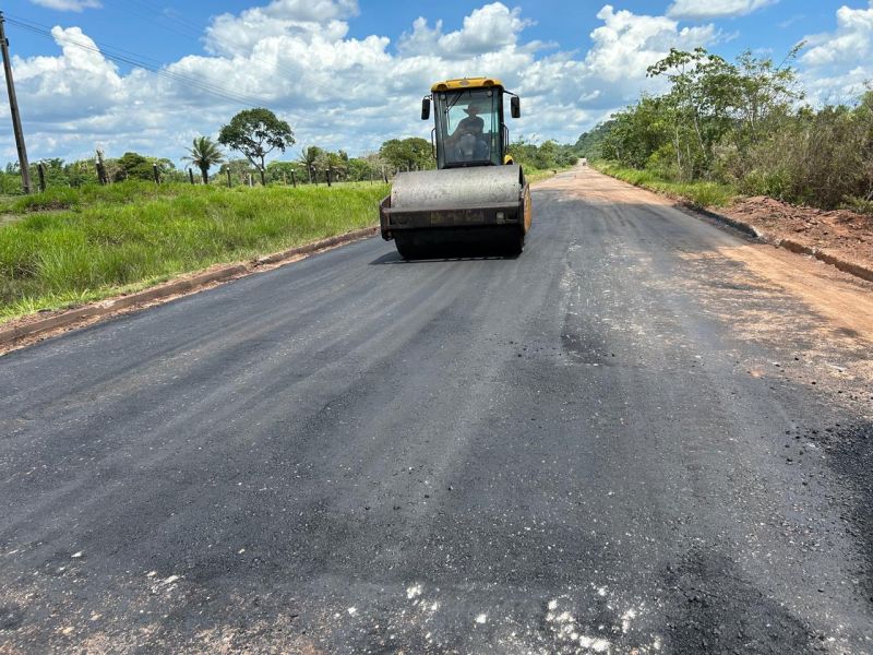 Manutenção da RO-489 entre a RO-010 e São Felipe d’Oeste é concluída pelo governo de RO Manutenção da RO-489 entre a RO-010 e São Felipe d’Oeste é concluída pelo governo de RO