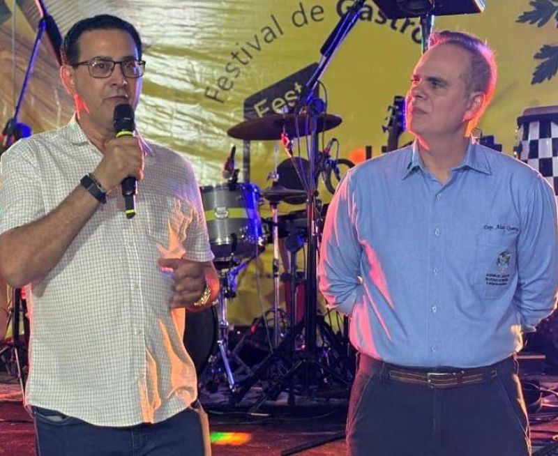 Prefeito Aldo Júlio anuncia R$ 500 mil para compra de medicamentos em Rolim de Moura, por meio de emenda do deputado Alan Queiroz Prefeito Aldo Júlio anuncia R$ 500 mil para compra de medicamentos em Rolim de Moura, por meio de emenda do deputado Alan Queiroz