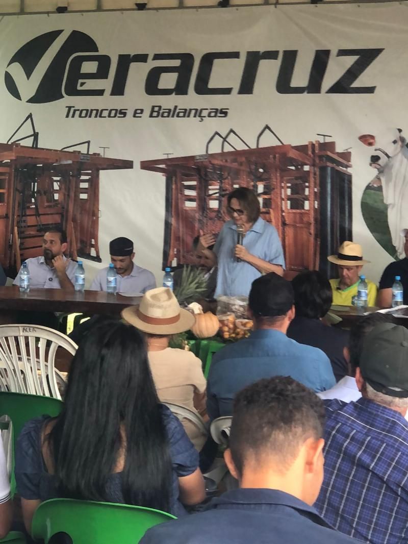 SERINGUEIRAS: Prefeito Armando participa de reunião com comissão de direitos humanos do senado juntamente com senadores, deputados federais e estaduais de Rondônia SERINGUEIRAS: Prefeito Armando participa de reunião com comissão de direitos humanos do senado juntamente com senadores, deputados federais e estaduais de Rondônia