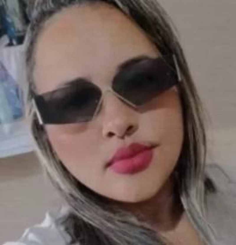 Falsa dentista é presa após deixar pacientes sem dentes e lucrar R$ 80 mil Falsa dentista é presa após deixar pacientes sem dentes e lucrar R$ 80 mil