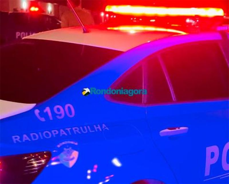 Jovem passa mal e acaba presa após médicos detectarem ingestão de 25 porções de cocaína Jovem passa mal e acaba presa após médicos detectarem ingestão de 25 porções de cocaína