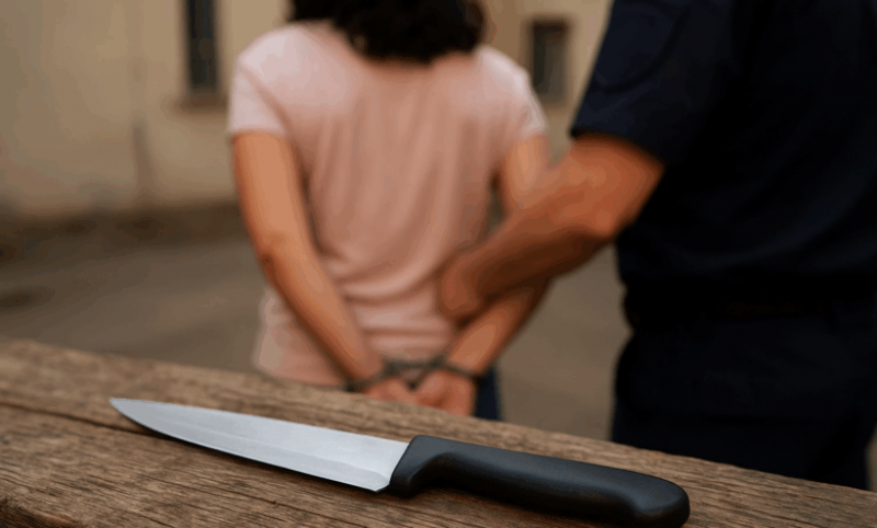 Mulher ameaça matar a própria mãe e filho durante surto em Ji-Paraná Mulher ameaça matar a própria mãe e filho durante surto em Ji-Paraná