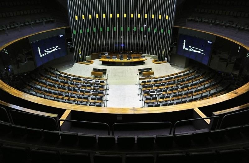 ARTICULAÇÕES: Janela partidária leva Câmara a adotar votações remotas por três semanas ARTICULAÇÕES: Janela partidária leva Câmara a adotar votações remotas por três semanas