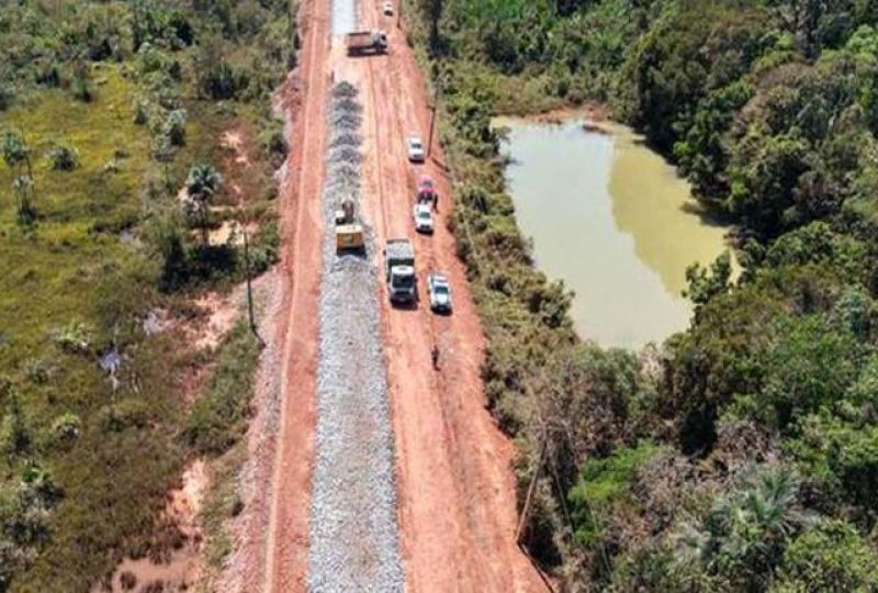 TRF1 libera licitações de R$ 678 milhões na BR-319 após suspender liminar que travava obras no “trecho do meio” TRF1 libera licitações de R$ 678 milhões na BR-319 após suspender liminar que travava obras no “trecho do meio”