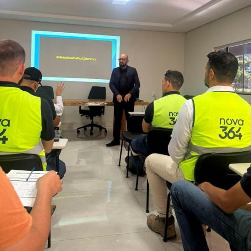 MAIO AMARELO: Nova 364 promove simulados e orientações na BR MAIO AMARELO: Nova 364 promove simulados e orientações na BR