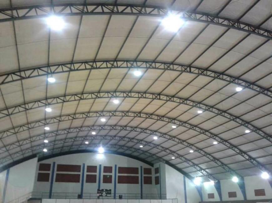 Nova Brasilândia: Prefeitura recupera iluminação do Ginásio Poliesportivo Nova Brasilândia: Prefeitura recupera iluminação do Ginásio Poliesportivo