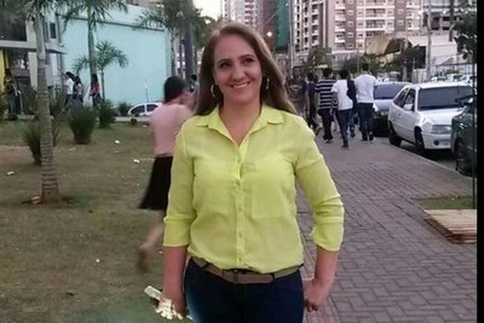 Acusado de matar esposa na frente do filho é condenado a 19 anos de prisão, em RO Acusado de matar esposa na frente do filho é condenado a 19 anos de prisão, em RO