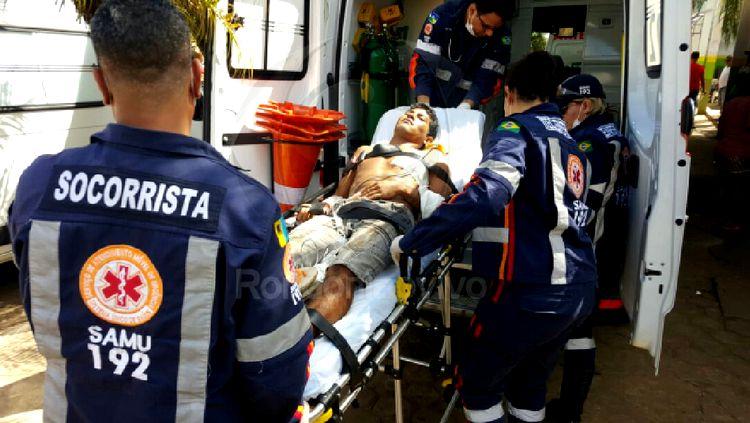 VIZINHO: Homem é alvejado a tiros após discussão em condomínio na BR-364 VIZINHO: Homem é alvejado a tiros após discussão em condomínio na BR-364