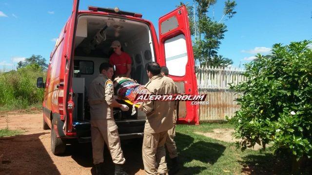 Rolim de Moura - Mulher cai dentro de buraco com mais de dois metros de profundidade e é retirada pelo Corpo de Bombeiros Rolim de Moura - Mulher cai dentro de buraco com mais de dois metros de profundidade e é retirada pelo Corpo de Bombeiros