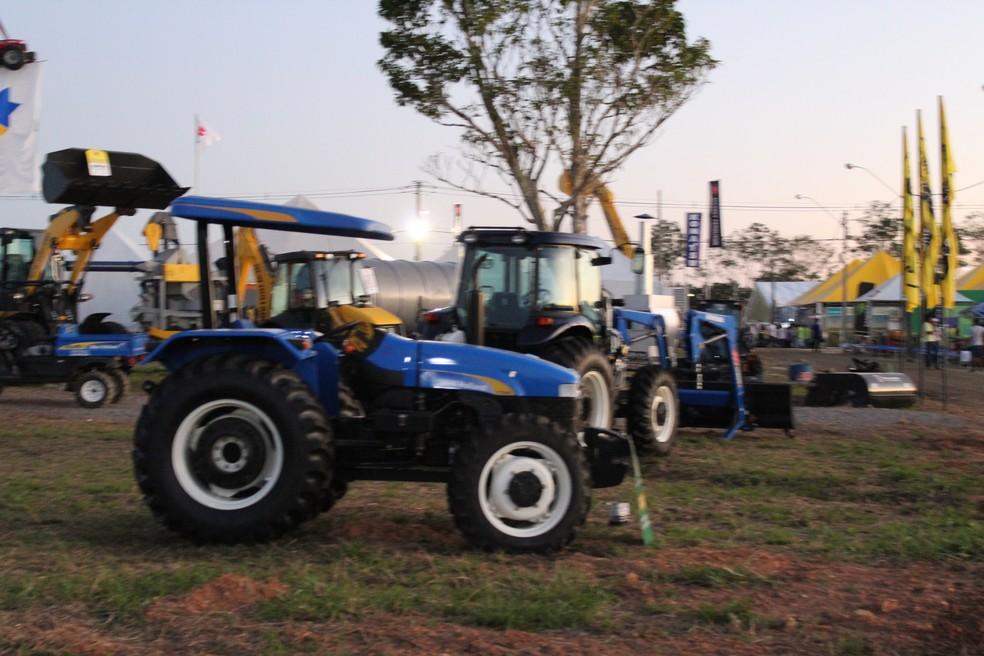 Colheitadeira de R$ 1,4 milhão e trator automático são atrações na 7ª Rondônia Rural Show
