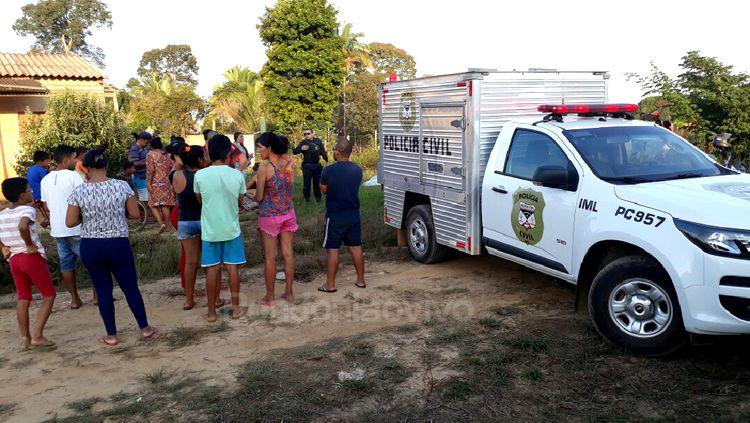 Um morto e outro baleado por trio encapuzado na zona Leste Um morto e outro baleado por trio encapuzado na zona Leste
