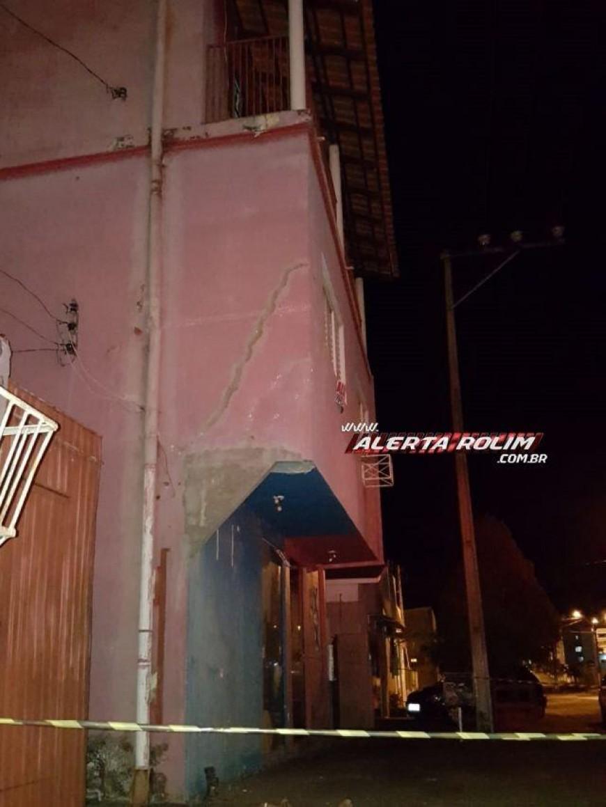 Rolim de Moura - Comerciante é encontrado morto em calçada de prédio no Centro da cidade