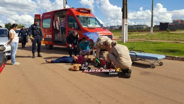 Rolim de Moura - Passageira abre porta de carro estacionado e atinge moto ocupada por dois irmãos
