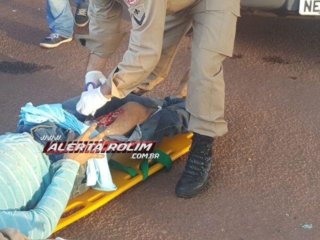 Rolim de Moura - Motociclista sofre corte lacerante na perna após bater na traseira de camionete estacionada