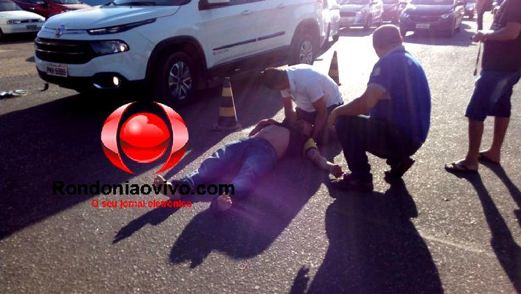 LESÃO: Motociclista fica ferido após avançar preferencial e colidir com carro LESÃO: Motociclista fica ferido após avançar preferencial e colidir com carro