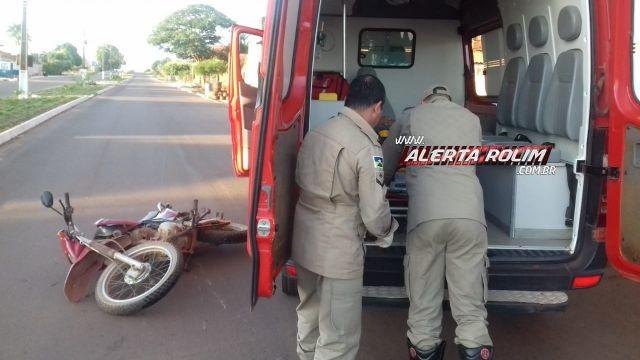 Rolim de Moura - Colisão entre carro e moto resulta em uma vítima lesionada Rolim de Moura - Colisão entre carro e moto resulta em uma vítima lesionada